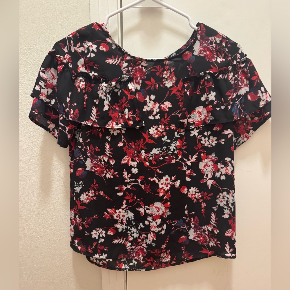 Floral Ruffle Black Top